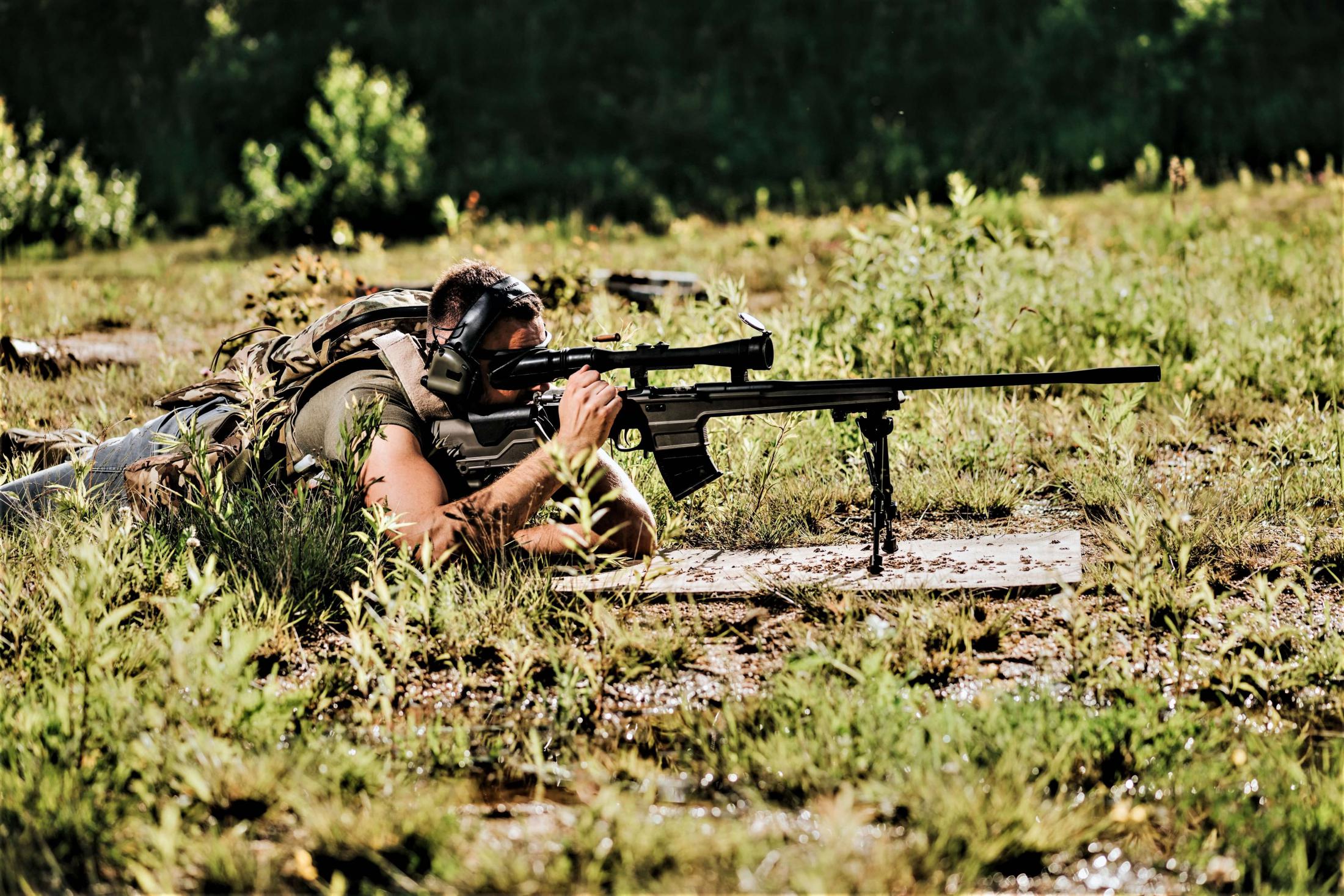 STRZELANIE Z BRONI PALNEJ